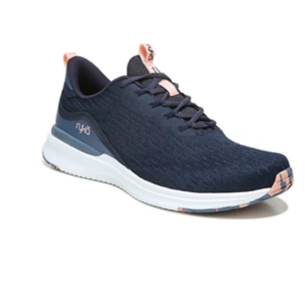 Ryka walking/tennis shoes